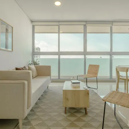 Wynwood Flores In Apartment